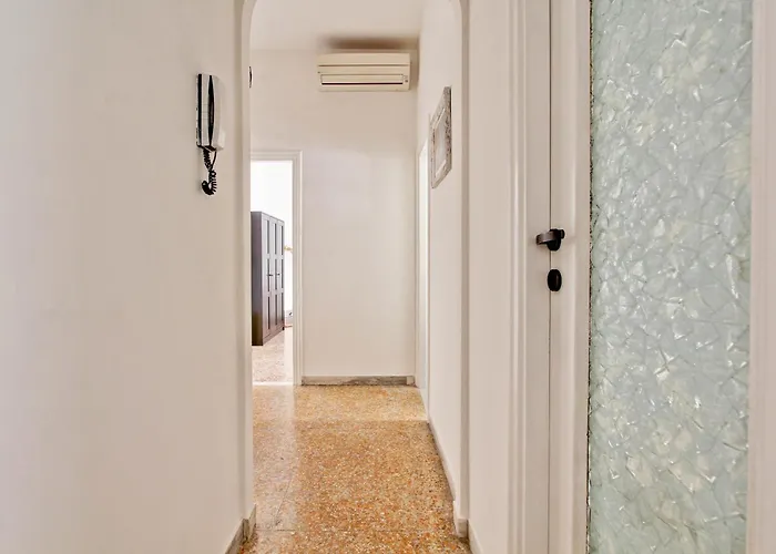 Residenza Santa Barbara * Rome